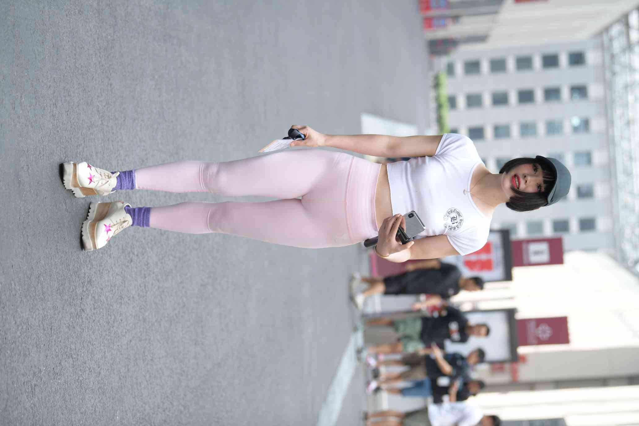 图片[2]-短发鸭舌帽时尚女生【102P】04022-心动图库