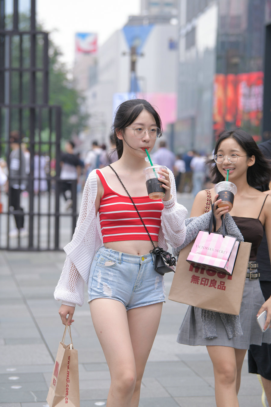 图片[1]-J4140 104P-872MB-心动图库
