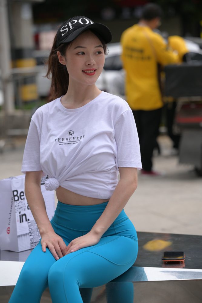 图片[2]-蓝色瑜伽裤阳光女孩J2095 611P1V-21.8GB-心动图库