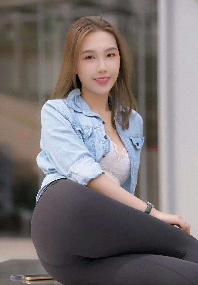 图片[2]-非常漂亮的瑜伽裤女孩J1990 733P1V-27.9GB-心动图库