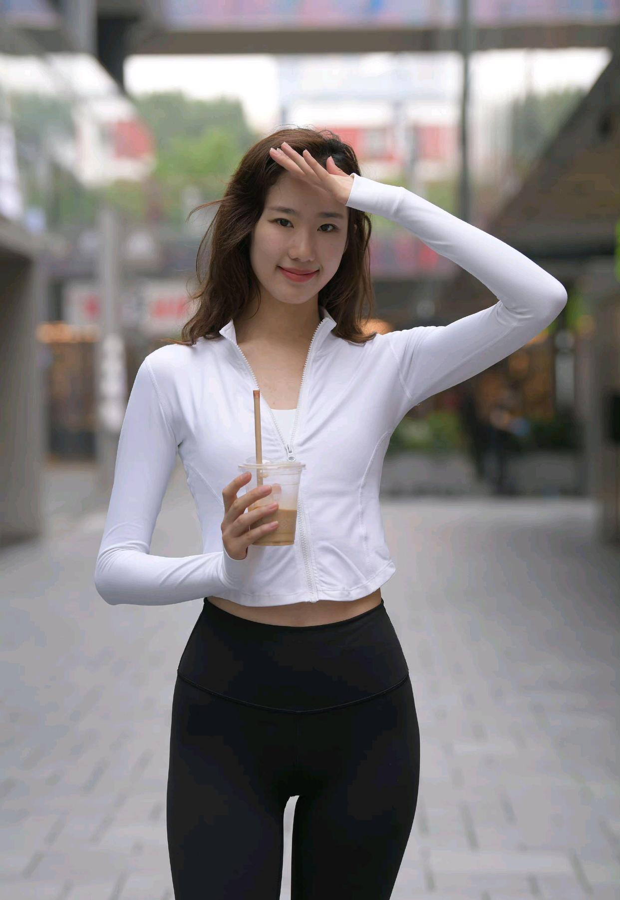 图片[4]-像刘亦菲的黑色瑜伽裤女孩J2237 340P1V-14.8GB-心动图库