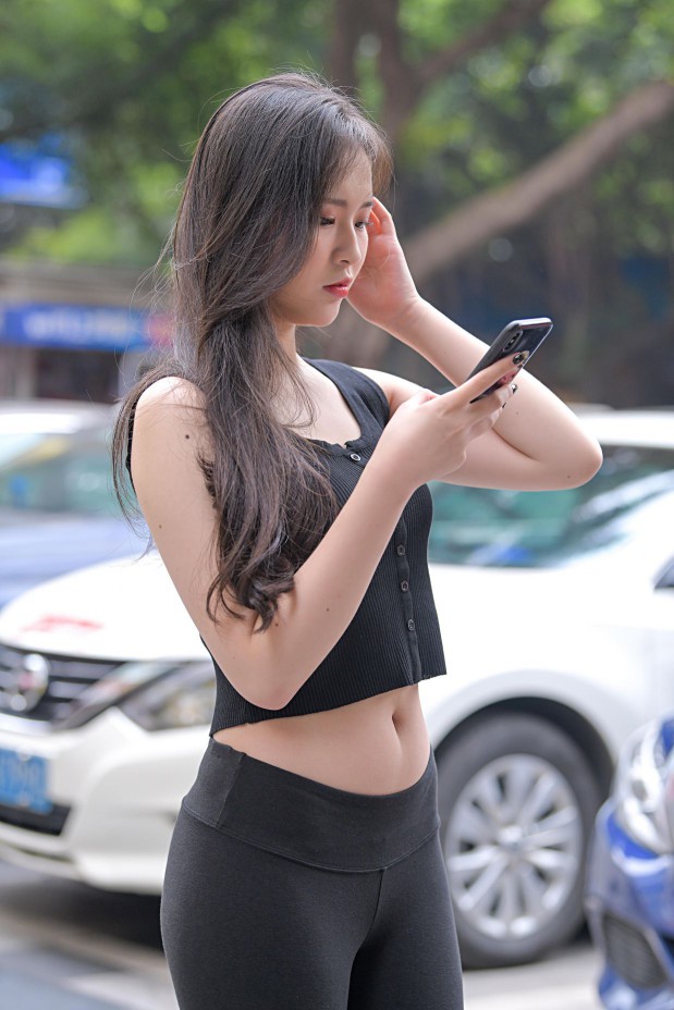 图片[5]-喝奶茶的黑色瑜伽裤长发姑娘【376P】00055-心动图库
