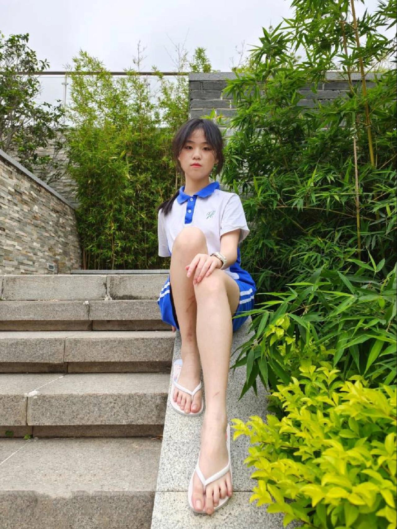 图片[4]-穿校服非常清纯的小姑娘【49P】20003-心动图库