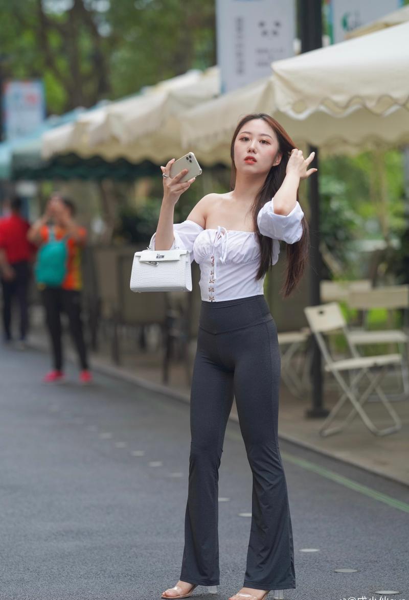 图片[2]-身材非常哇塞的瑜伽裤女孩  J1333 521P6V-21.6GB-心动图库